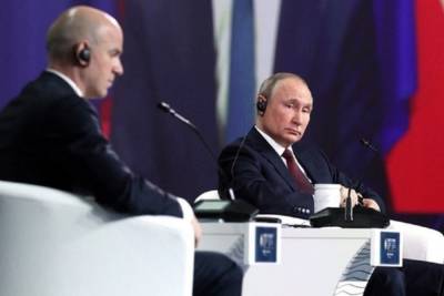Владимир Путин - Путин: российские спецслужбы не имеют отношения к инциденту с Ryanair - mk.ru - Москва - Вильнюс - Минск