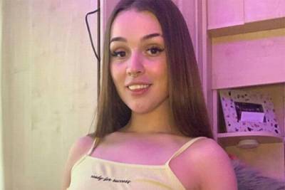 Не имевшая дома девушка стала моделью на OnlyFans и через год купила виллу - lenta.ru - Турция - Ирландия