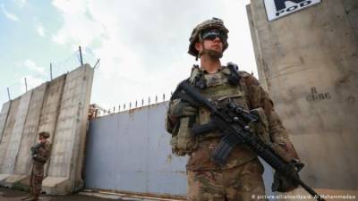 СМИ: Связанные с Ираном боевики не менее трех раз атаковали объекты США в Ираке - eadaily.com - Ирак - Иран