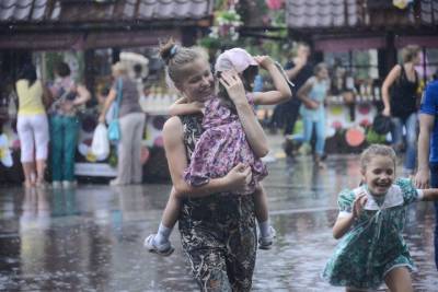 Роман Вильфанд - Синоптики спрогнозировали летние дожди в Москве с 6 июня - vm.ru - Москва - Башкирия
