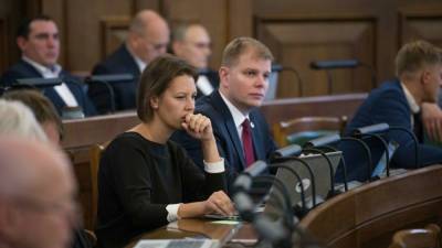 Анита Муйжниеце - Новый министр образования Латвии отказалась искать компромисс в вопросе обучения на русском языке - news-front.info - Латвия
