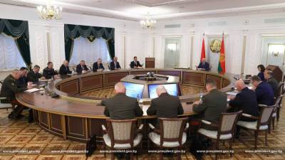 Александр Лукашенко - Совета Безопасности - Лукашенко повысил роль Совета безопасности - naviny.by