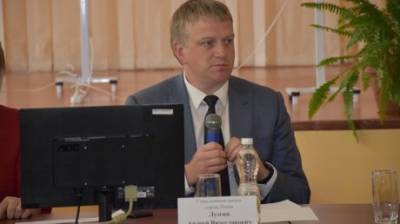 Андрей Лузгин - Мэр Пензы: Опилили более 1 000 деревьев, еще столько же - в работе - penzainform.ru - Волгоградская обл. - Пенза - район Первомайский - Благоустройство