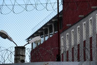 Руслан Курбанов - В Новосибирске подозреваемых в нападении на полицейского отправили в СИЗО - lenta.ru - Новосибирск