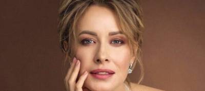 Елена Крав - В сети появилось редкое фото Елены Кравец из «Квартал 95» с мужем - w-n.com.ua
