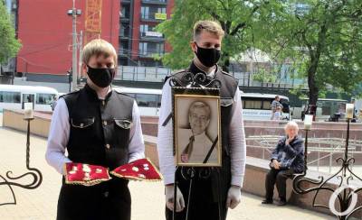 Муслим Магомаев - Vivat, Король! Одесса простилась с народным артистом Украины Николаем Завгородним (фото) - odessa-life.od.ua - Одесса