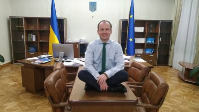 Владимир Зеленский - Савик Шустер - Денис Малюська - Малюська: Олигарх попадет в тюрьму, никто не придет на его день рождения - from-ua.com