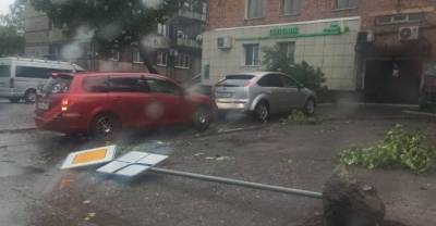 Владислав Ховалыг - Ураган в Туве сдул крыши домов, оборвал провода и повредил автомобили - reendex.ru