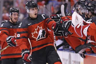 Как Канада разобралась с США в видеообзоре полуфинального матча ЧМ-2021 - sport.ru - Канада - Рига
