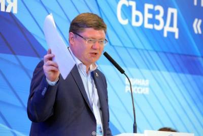 Андрей Исаев - Анатолий Аксаков - В Единой России не поддержали идею лишить богачей маткапитала - mk.ru