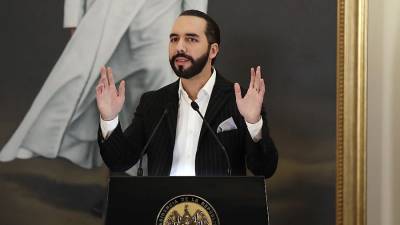 Сальвадор Найиб Букеле - Президент Сальвадора заявил о намерении легализовать биткоин в стране - iz.ru - Англия - Австралия - Япония - Эстония - Финляндия - Канада - Дания