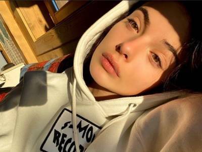 Венсан Кассель - Моника Беллуччи - Дева Кассель - 16-летняя дочь Беллуччи поразила достоинствами фигуры в обтягивающем топе: «Красота на все времена!» - sport.politeka.net