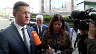 Александр Новак - Новак не исключил отказа России от доллара в энергоконтрактах - rf-smi.ru