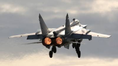 Американцы нашли объяснение таинственным играм в "кошки-мышки" на границах РФ и США - inforeactor.ru