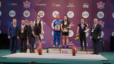 Тяжелоатлетки из Коми стали золотым и серебряным призерами чемпионата России - komiinform.ru - респ. Коми - Ханты-Мансийск