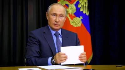 Рустам Минниханов - Денис Мантуров - Как награды – так без нас: ирония президента - vesti.ru - респ. Татарстан