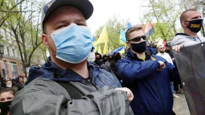 Сенат Франции потребовал реакции Парижа на рост неонацизма на Украине - iz.ru - Киев - Париж