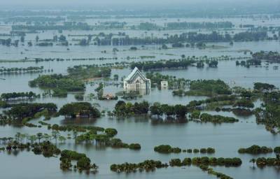 Не менее 14 человек погибли из-за наводнений и оползней на Шри-Ланке - trend.az - Шри Ланка