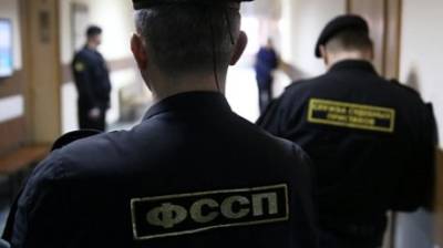 Миллионы россиян оказались невыездными из-за долгов - penzainform.ru - Москва - Башкирия - Краснодарский край