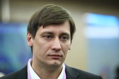 Дмитрий Гудков - Михаил Бирюков - Дмитрий Гудков заявил об отъезде из России на Украину - lenta.ru - Киев - Тверь - Болгария