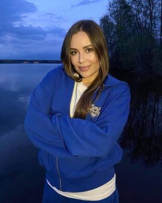 Юлия Михалкова - Юлия Михалкова: «Не представляла, что мой уход из «Уральских пельменей» всколыхнет всю страну» - ukrpost.biz