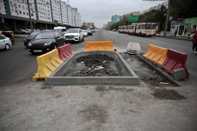 Наталья Котова - Котова поручила остановить спорные работы на Комсомольском проспекте до оценки экспертом - znak.com - Челябинск