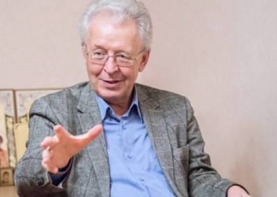 Валентин Катасонов - Катасонов: Наконец-то до властей дошло, что доллар ненадежен - nakanune.ru