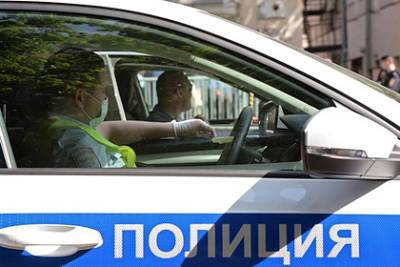 В Петербурге неизвестные пытались сжечь заживо иностранца и отрезать ему ухо - lenta.ru - Санкт-Петербург
