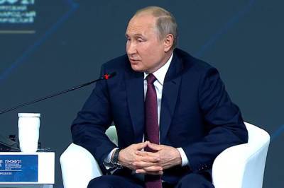 Игорь Стрелков - «Путин стремится не обострять ситуацию»: РФ «прощает» украинских агентов перед встречей с Байденом - infox.ru - ДНР - с. Байден