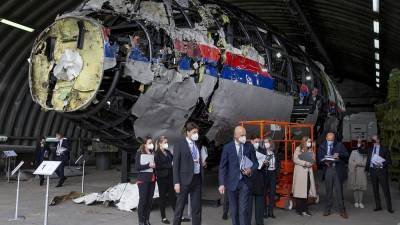 В Гааге начались слушания дела о крушении рейса MH17 - ru.euronews.com - Россия - США - Украина - Англия - Франция - Голландия - Куала-Лумпур - Амстердам - Гаага