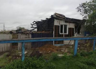 В Бурятии студент-герой спас из горящего дома трёх девочек и сам тушил пожар - province.ru - респ.Бурятия