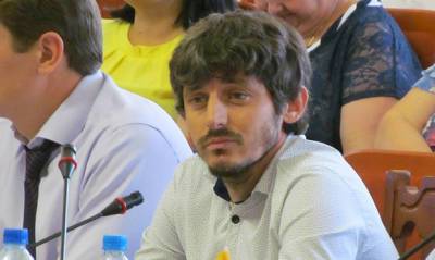Липецкий депутат Олег Хомутинников уехал из России из-за политического давления - og.ru - Липецк