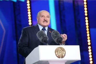 Александр Лукашенко - Наталья Эйсмонт - Роман Протасевич - У Лукашенко собрались рассказать новые подробности о канале Протасевича - mk.ru - Минск