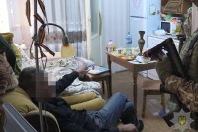 Киевлянин через окно проник в квартиру и взял в заложники женщину - rupor.info - Киев