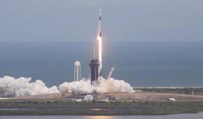 Илон Маск - SpaceX успешно вывела на орбиту американский спутник SXM-8 - newizv.ru - шт.Флорида