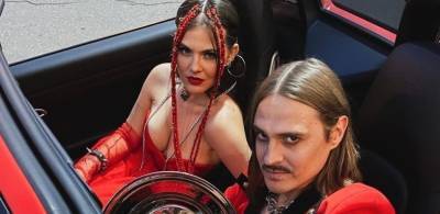 Илья Прусикин - Софья Таюрская - Илья Прусикин рассказал о первом сексе с Софьей Таюрской - runews24.ru