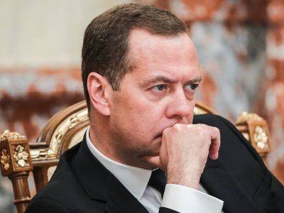 Дмитрий Медведев - РБК: Кремль обсудил вариант списка "Единой России" на выборах в Госдуму без Дмитрия Медведева - kasparov.ru