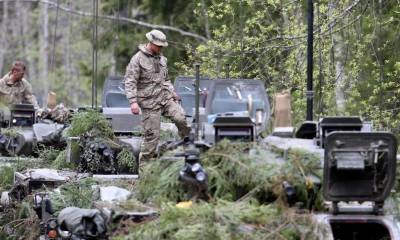 «Оперативников Путина» уличили в спаивании британских солдат в Эстонии - obzor.lt - Англия - Эстония - Таллин