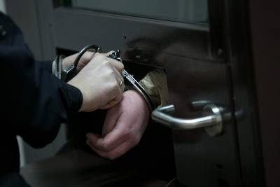 Суд на два месяца арестовал замначальника отдела УМВД Екатеринбурга - znak.com - Екатеринбург