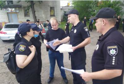Совершила более 20 преступлений: полиция бросила все силы на поиски аферистки - politeka.net - Киев - Киевская обл.
