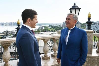 Рустам Минниханов - Дмитрий Артюхов - Ямал и Татарстан договорились о поставках новой техники - znak.com - респ. Татарстан