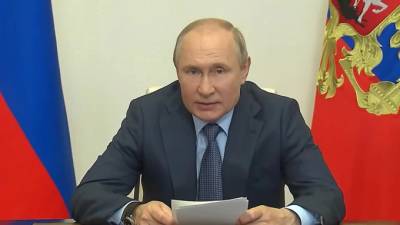 Владимир Путин - Путин назвал героическим труд социальных работников во время пандемии COVID-19 - piter.tv