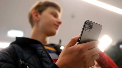 IPhone 13 получит рекордную память на терабайт - iz.ru - Израиль