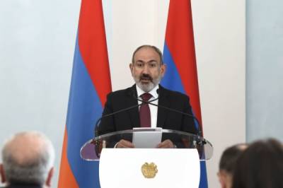 Никол Пашинян - Пашинян отправил в отставку трех замглавы МИД Армении - aif.ru - Азербайджан