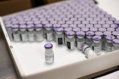 Украина получила новую партию вакцины Pfizer - lenta.ru