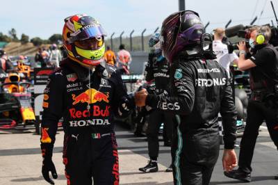 Серхио Перес - Деймон Хилл - Хилл: В Red Bull готовы воспользоваться любым шансом - f1news.ru