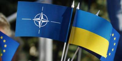 Ольга Стефанишина - Киев: Запад "тормозит" вступление Украины в НАТО, чтобы не раздражать Россию - ruposters.ru - Киев - Грузия