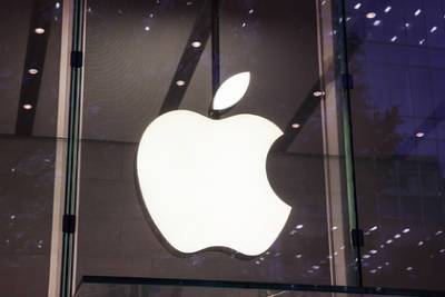 Торговая война США и Китая ударила по амбициям Apple - lenta.ru - Вашингтон - Пекин - Reuters