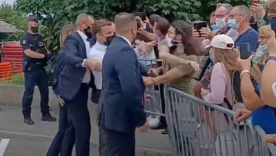 Опубликовано новое видео с нападением на Макрона - gazeta.ru
