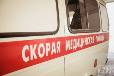 В Кузбассе автомобиль сбил ребёнка, девочка получила травму позвоночника - gazeta.a42.ru - Гурьевск